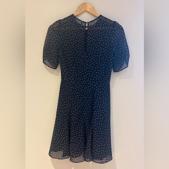 Cute Korean dress - Picture 2 of 6